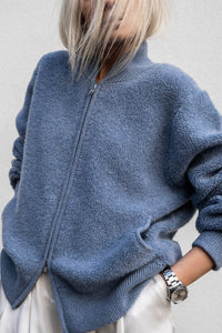 HEATHER BLUE