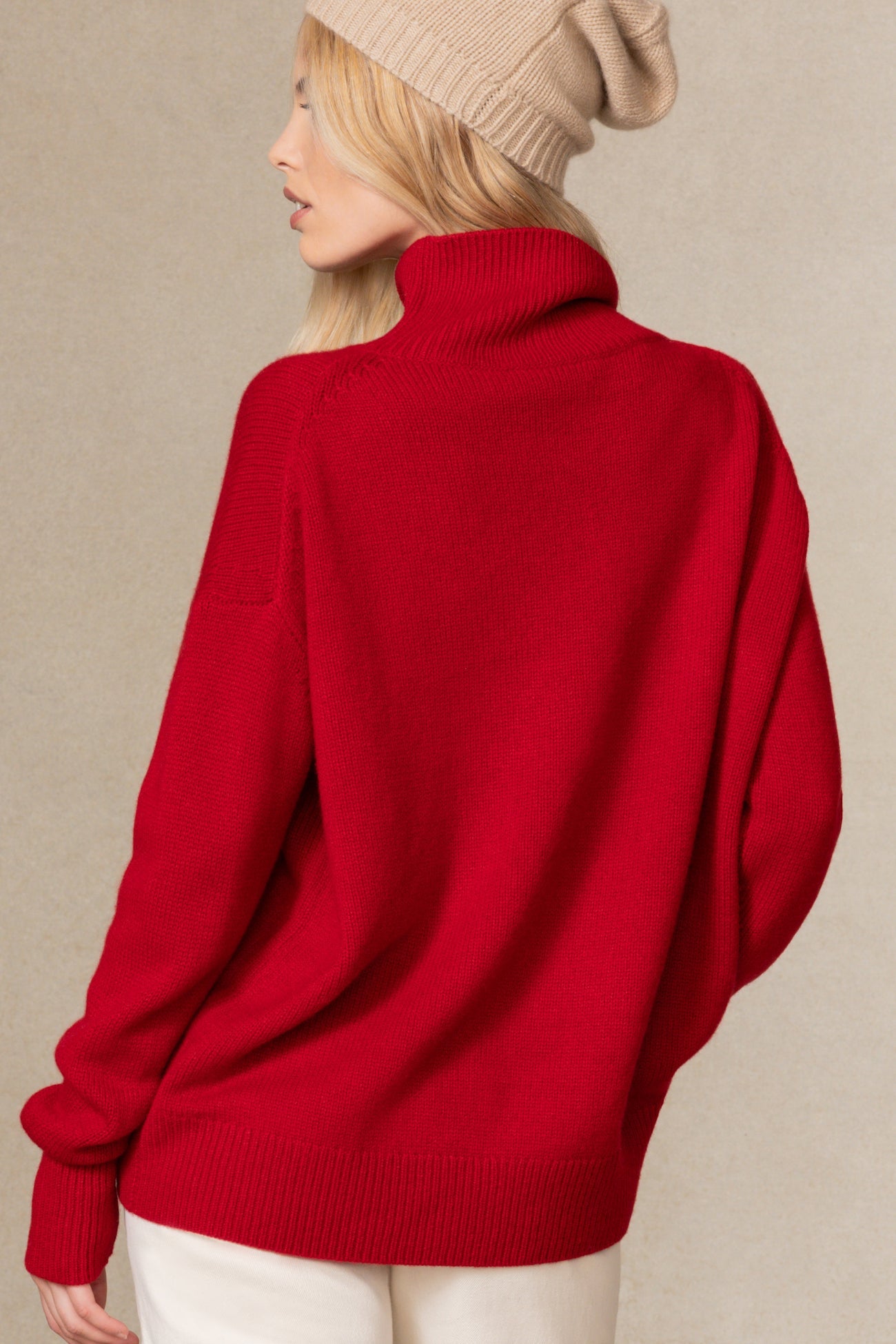 WINTER RED
