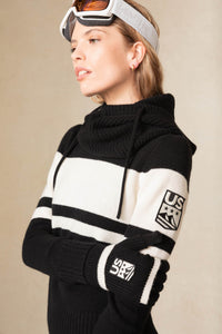BLACK/ECRU