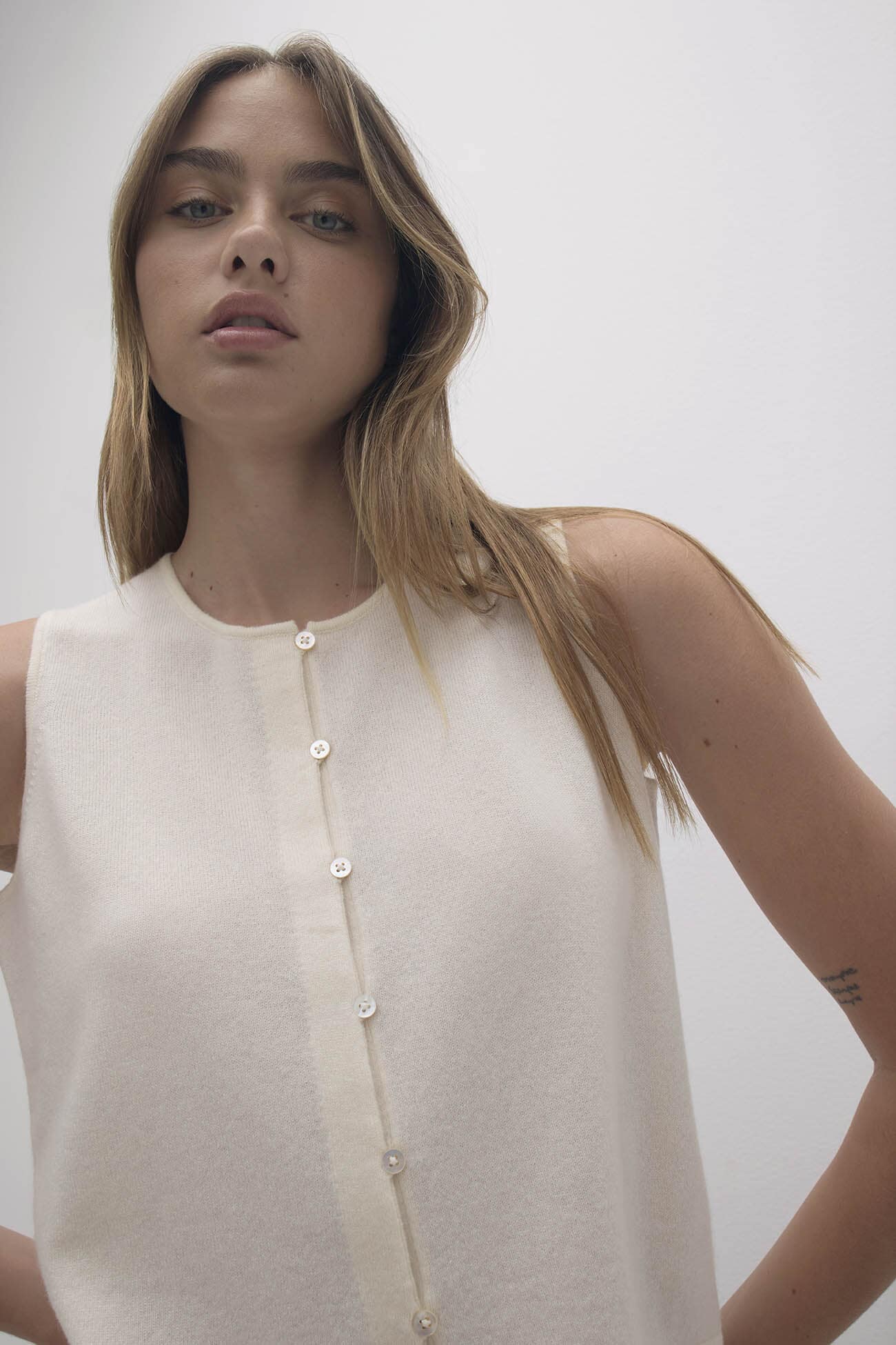 ECRU