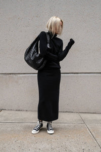 BLACK-HOVER