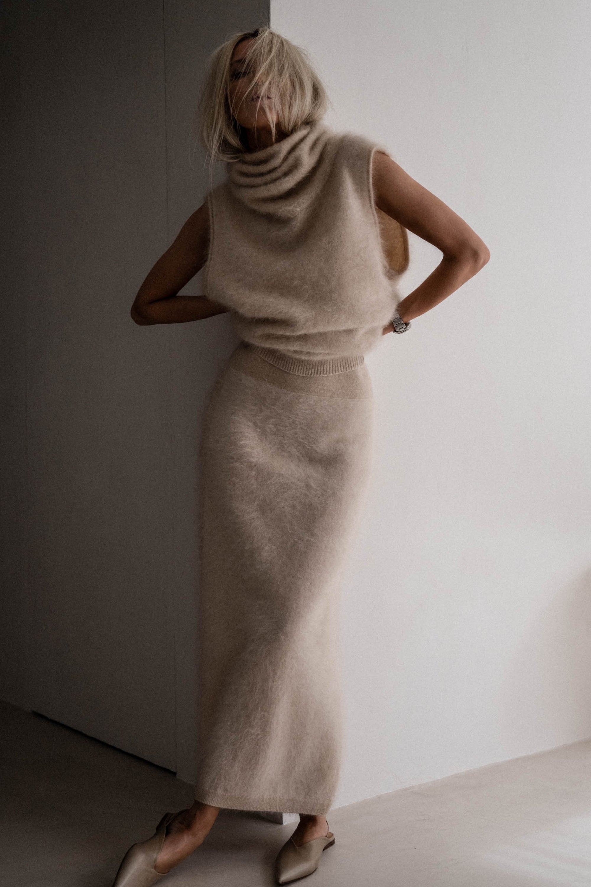 【新品タグ付】TODAYFULCashmere Compact Cardigan セットアップ対応】Cashmere Compact Cardigan（カーディガン