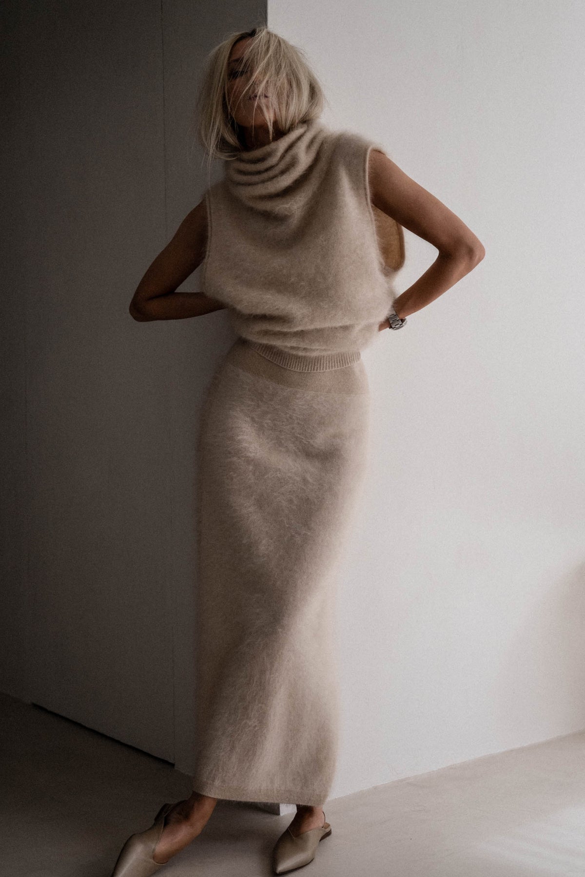 Cashmere hooded faux two-piece set（ship on 7 of MAY）