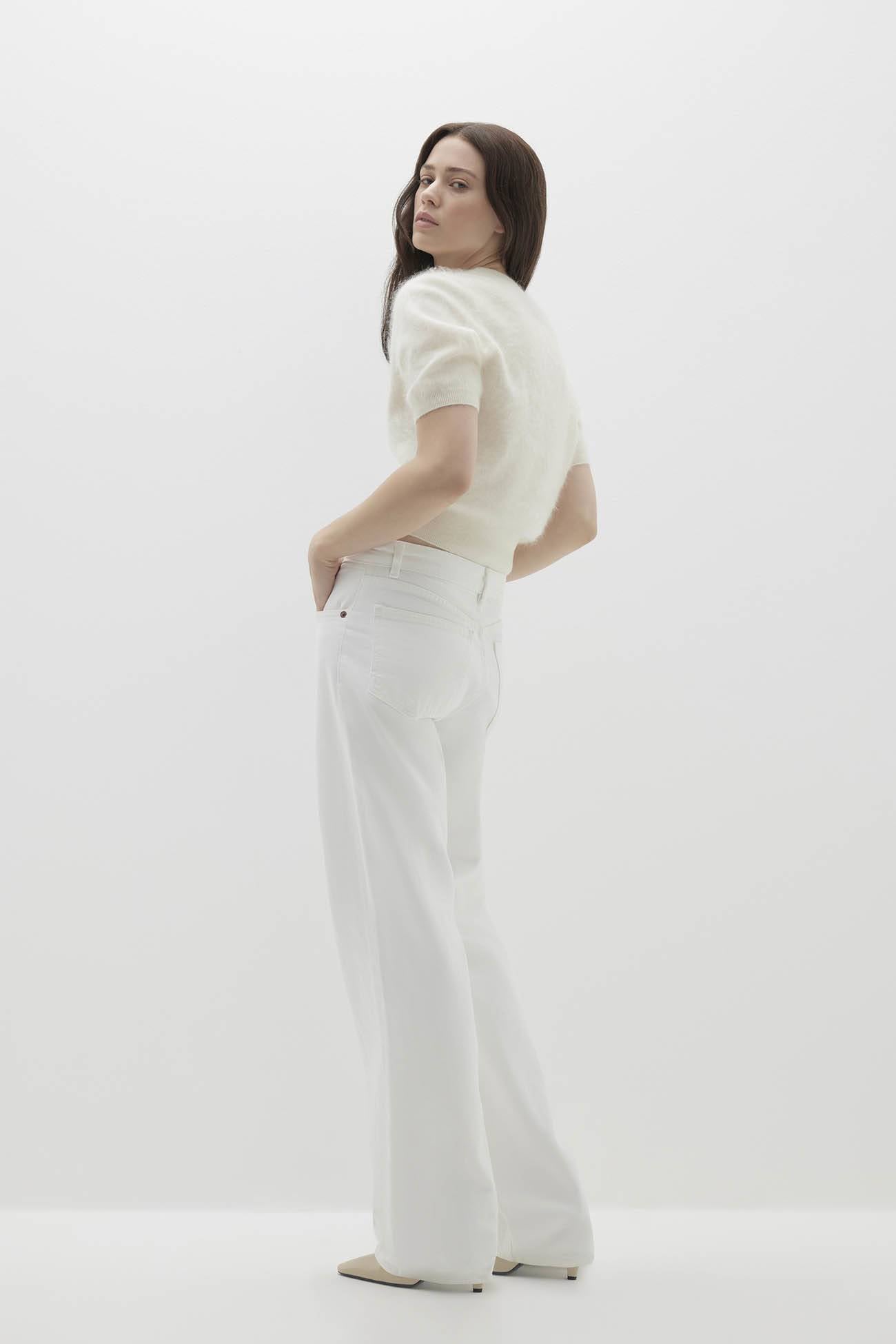 Women's Brushed Cashmere Cropped Crewneck | NAKEDCASHMERE
