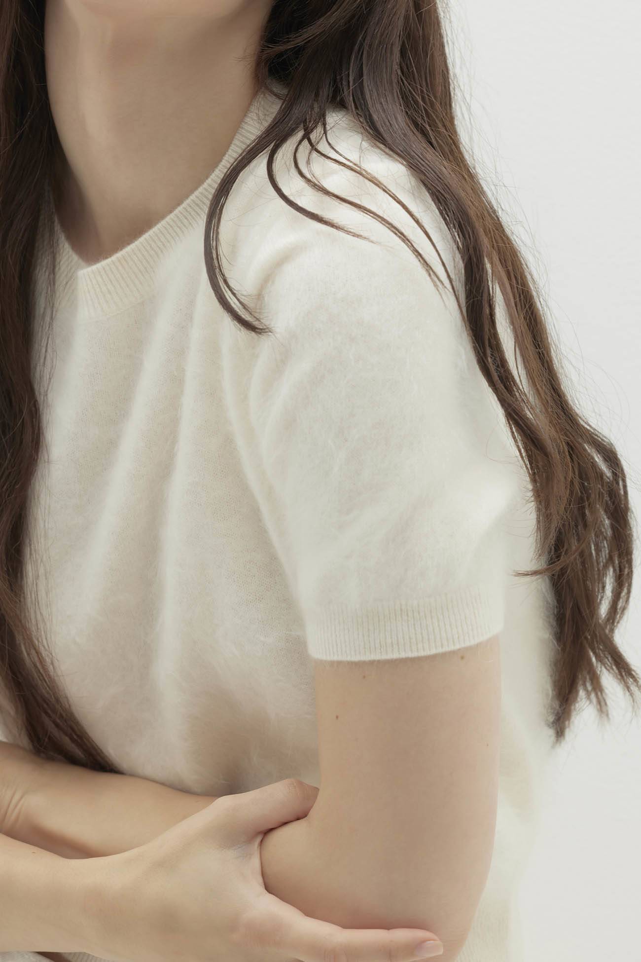 Women's Brushed Cashmere Cropped Crewneck | NAKEDCASHMERE