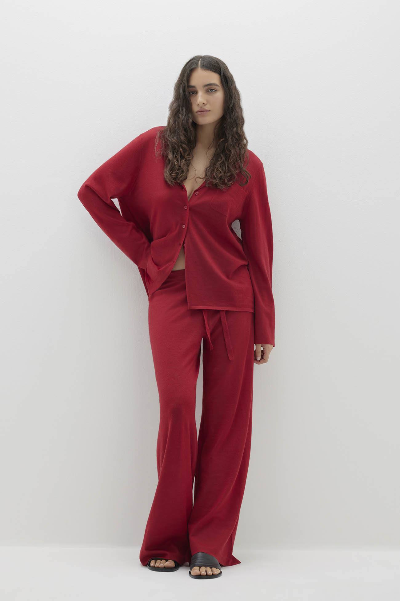 WINTER RED