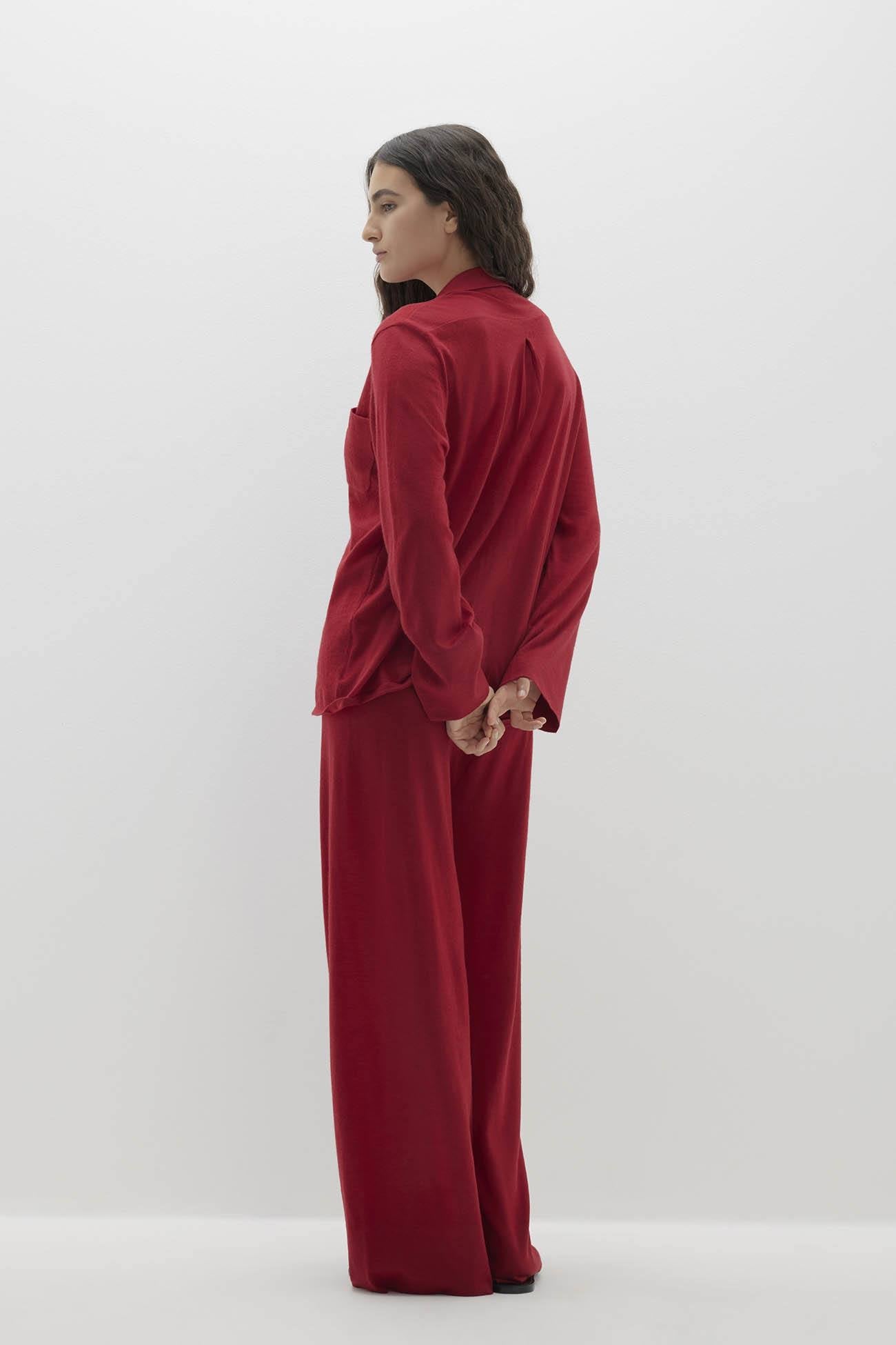 WINTER RED