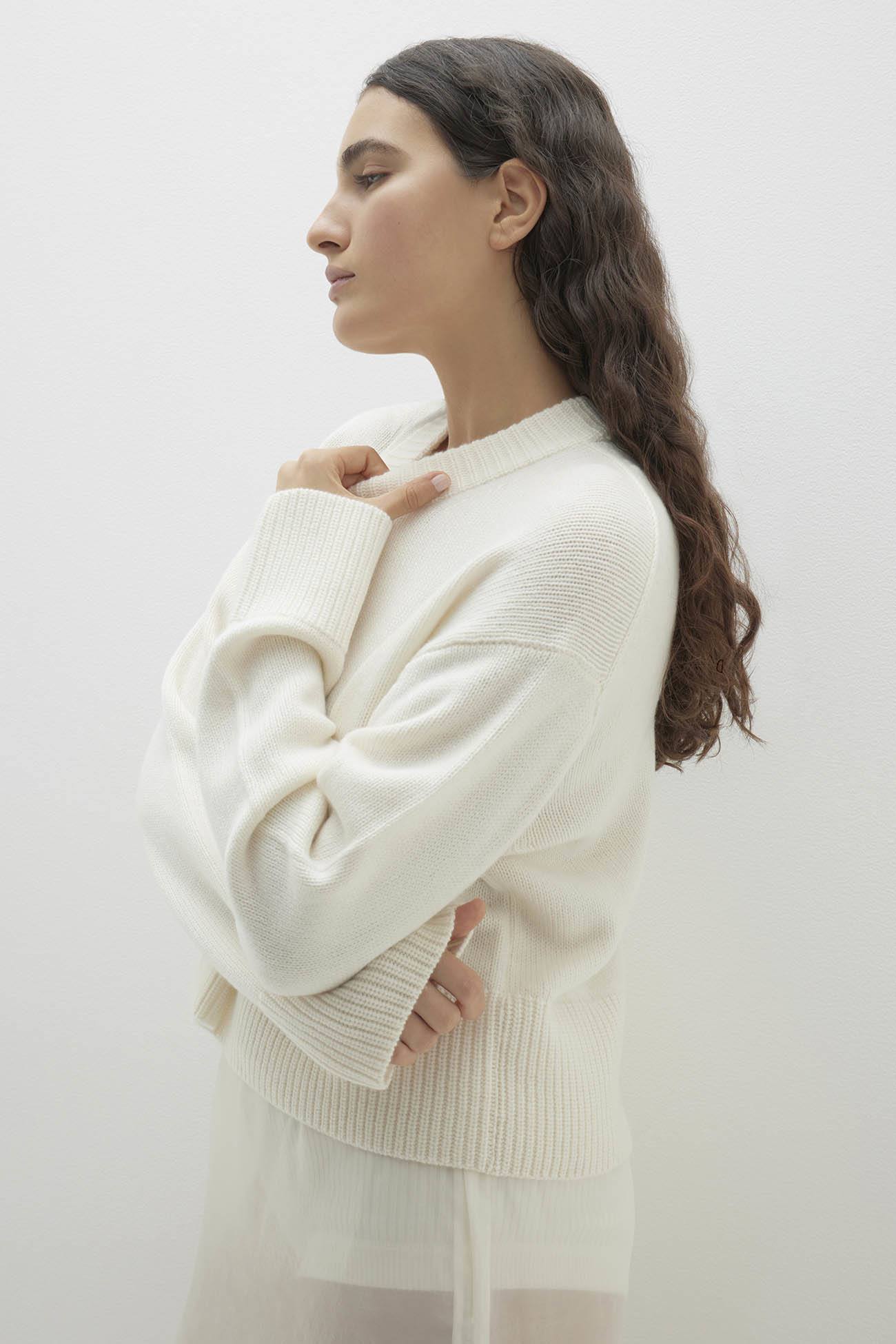 Women's Cashmere Crewneck Sweater | NAKEDCASHMERE