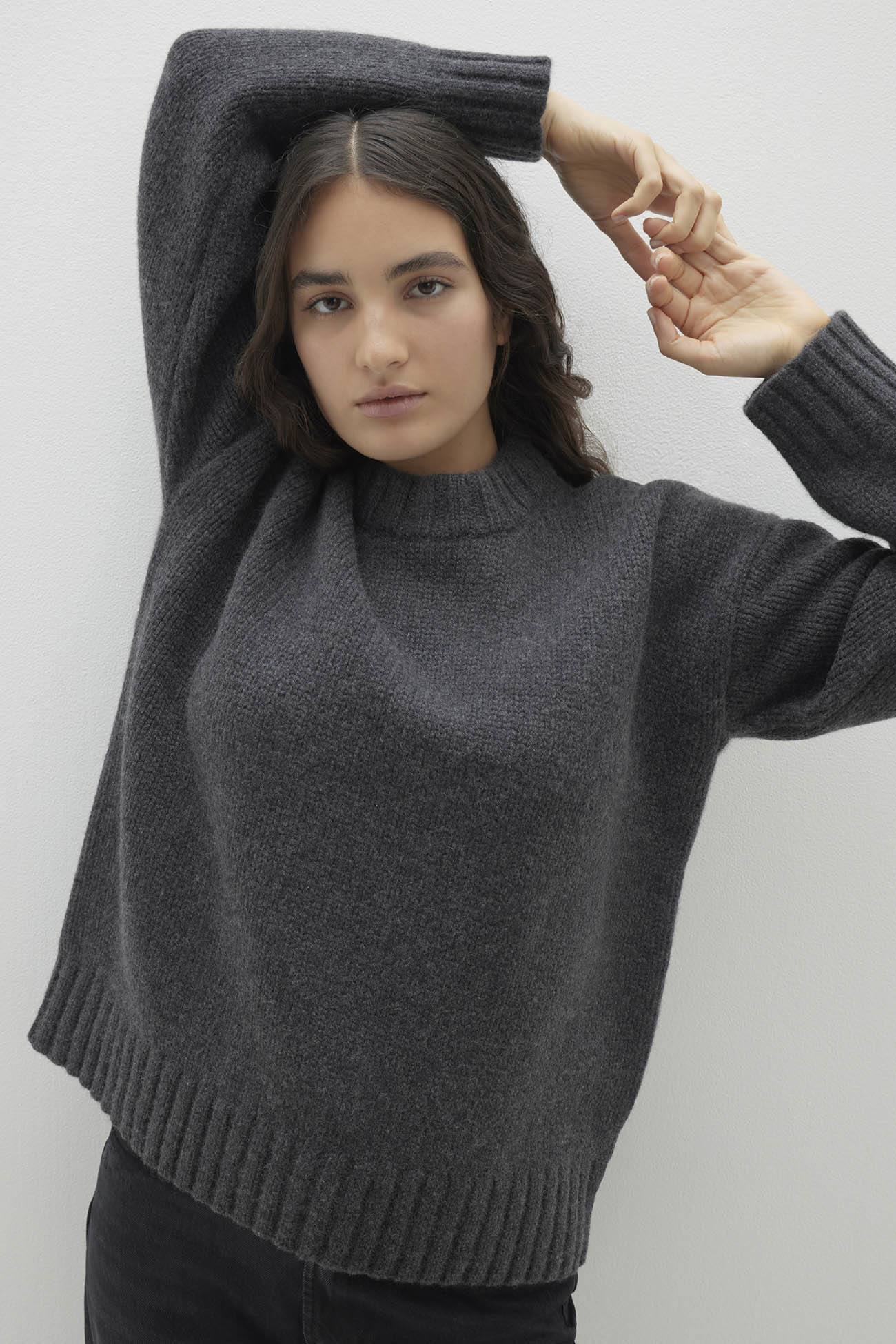 Women's Kendell Crewneck Cashmere Sweater | NakedCashmere