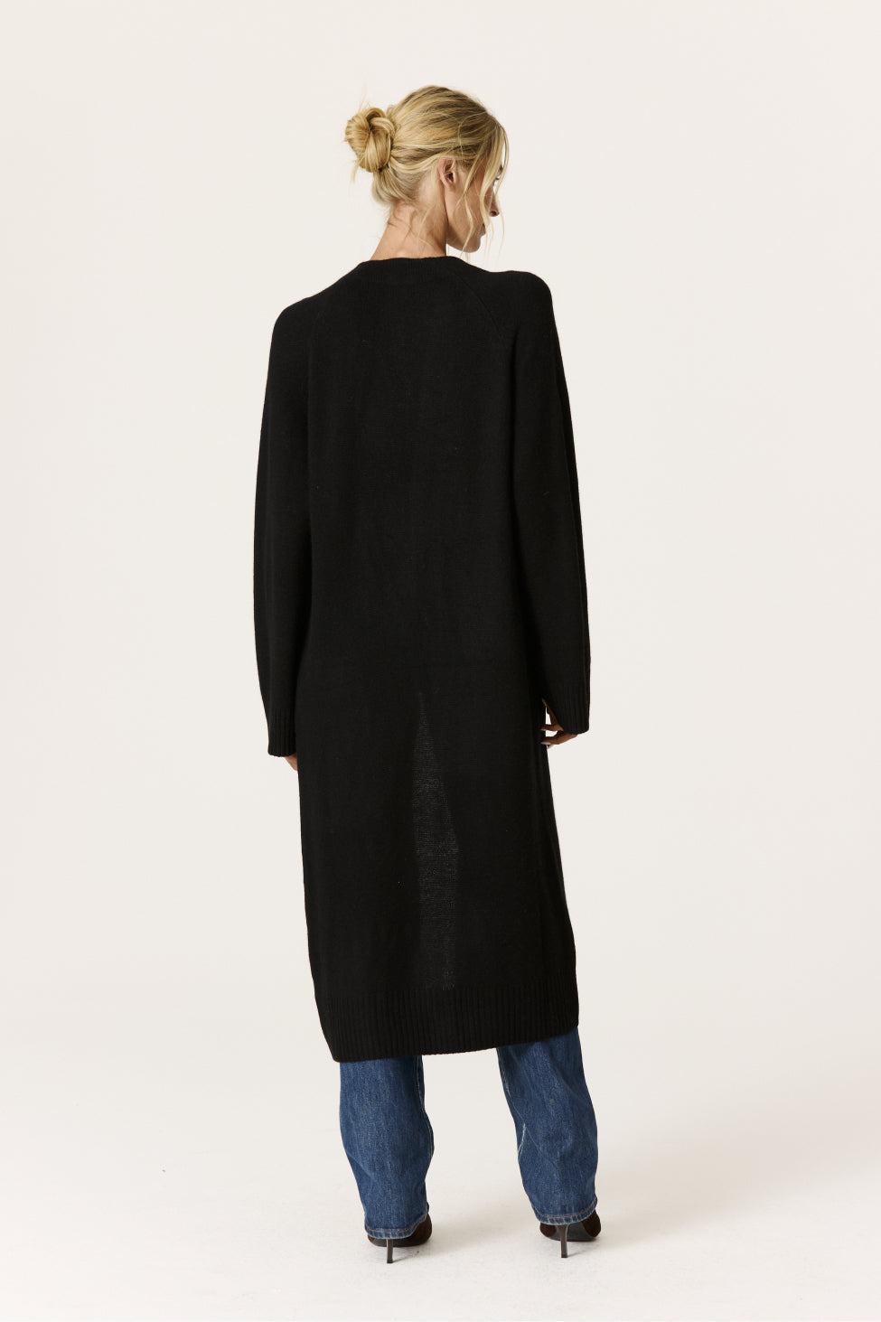 Makena Longline Cashmere Cardigan - Black | Naked Cashmere