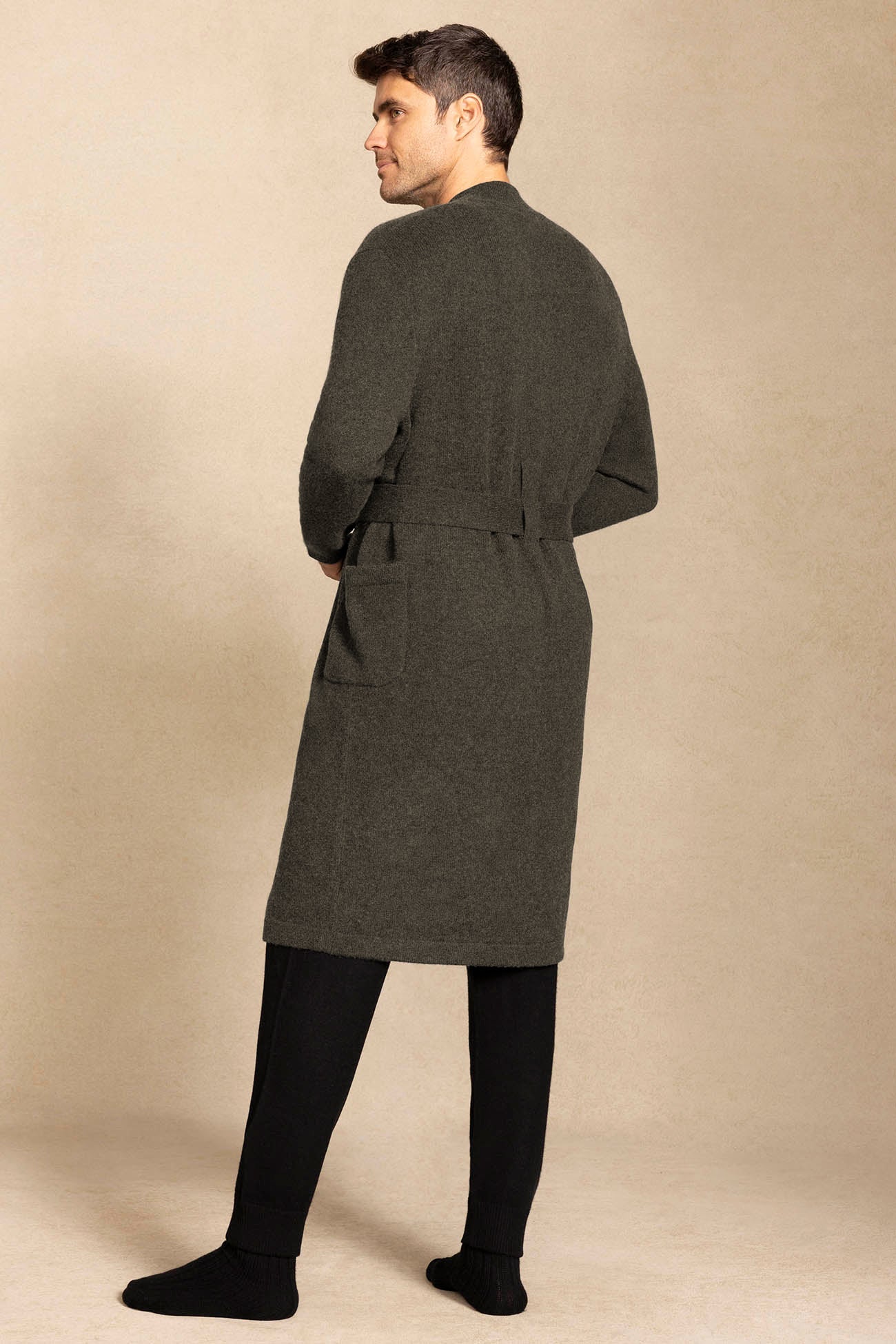 DARK OLIVE