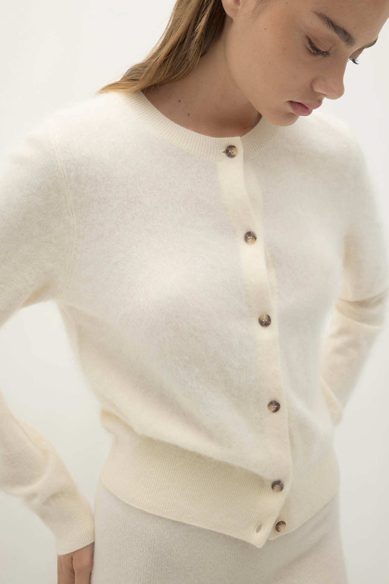 Women's Paloma Brushed Cashmere Cropped Cardigan | NakedCashmere