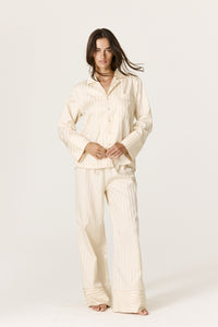 VINTAGE CREAM