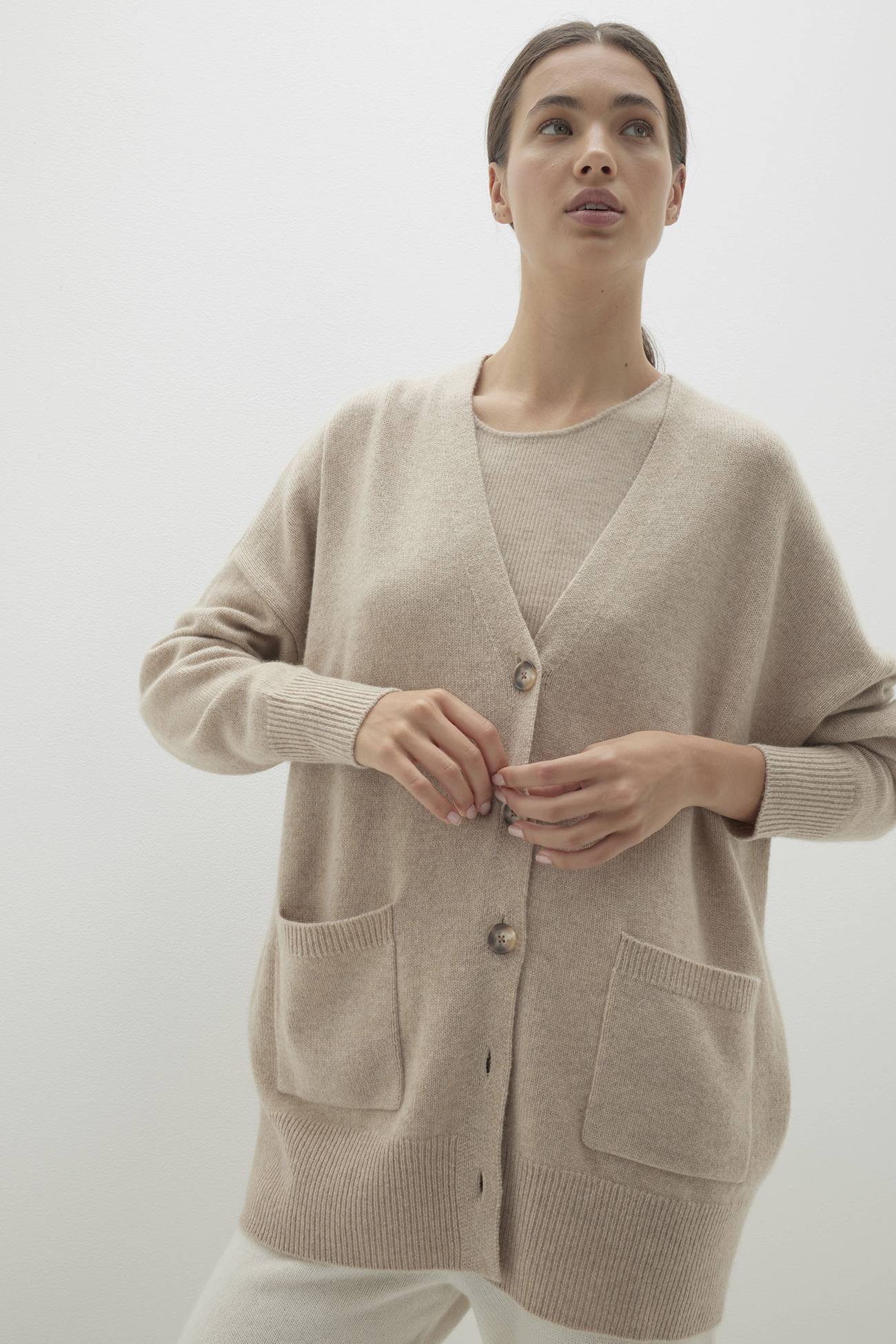 Women's Lily Front Pocket Cashmere Cardigan | NakedCashmere