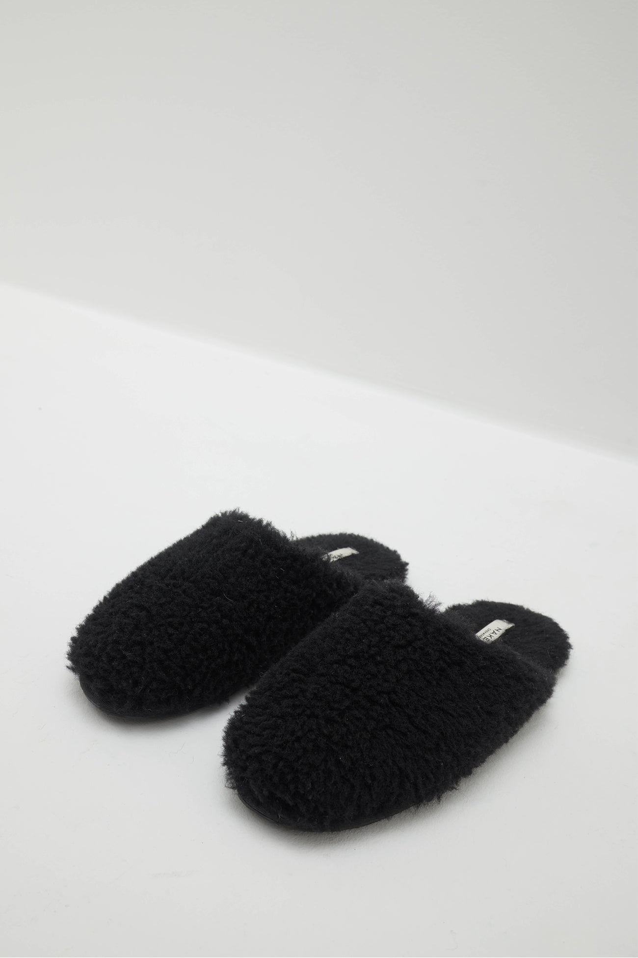 SHEARLING MULE SLIPPERS - BLACK