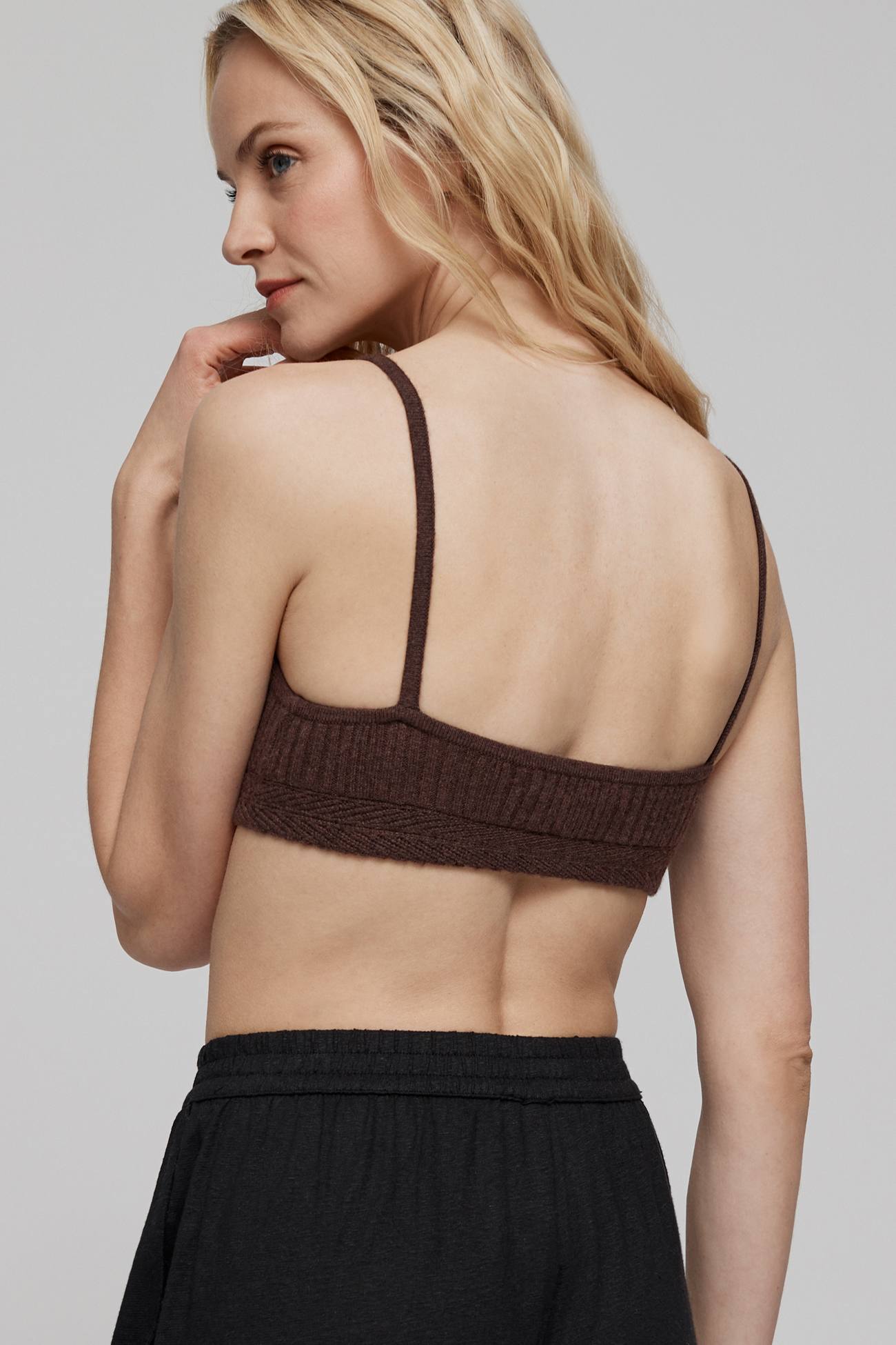Fiona Seamless Lace-up Bra Top In Olive