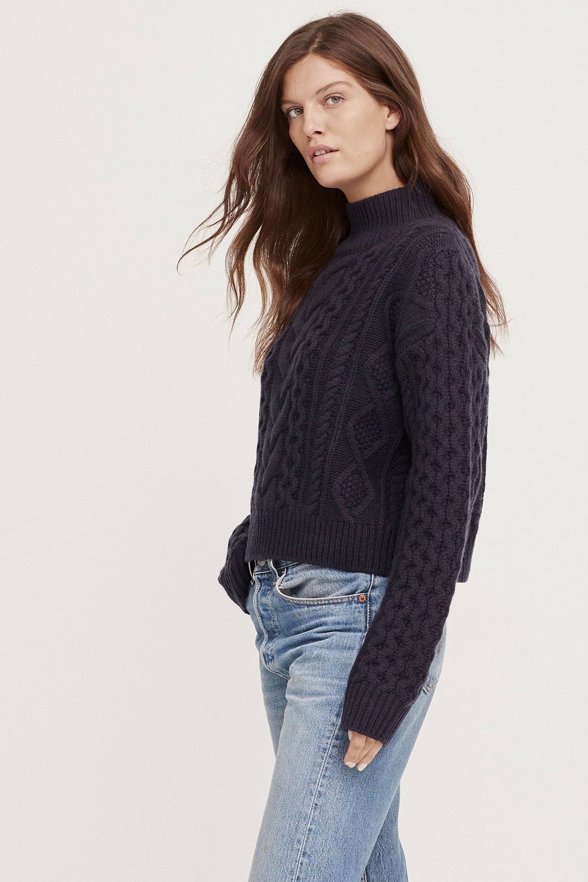 Women's Avril Chunky Turtleneck Cashmere Sweater – NAKEDCASHMERE